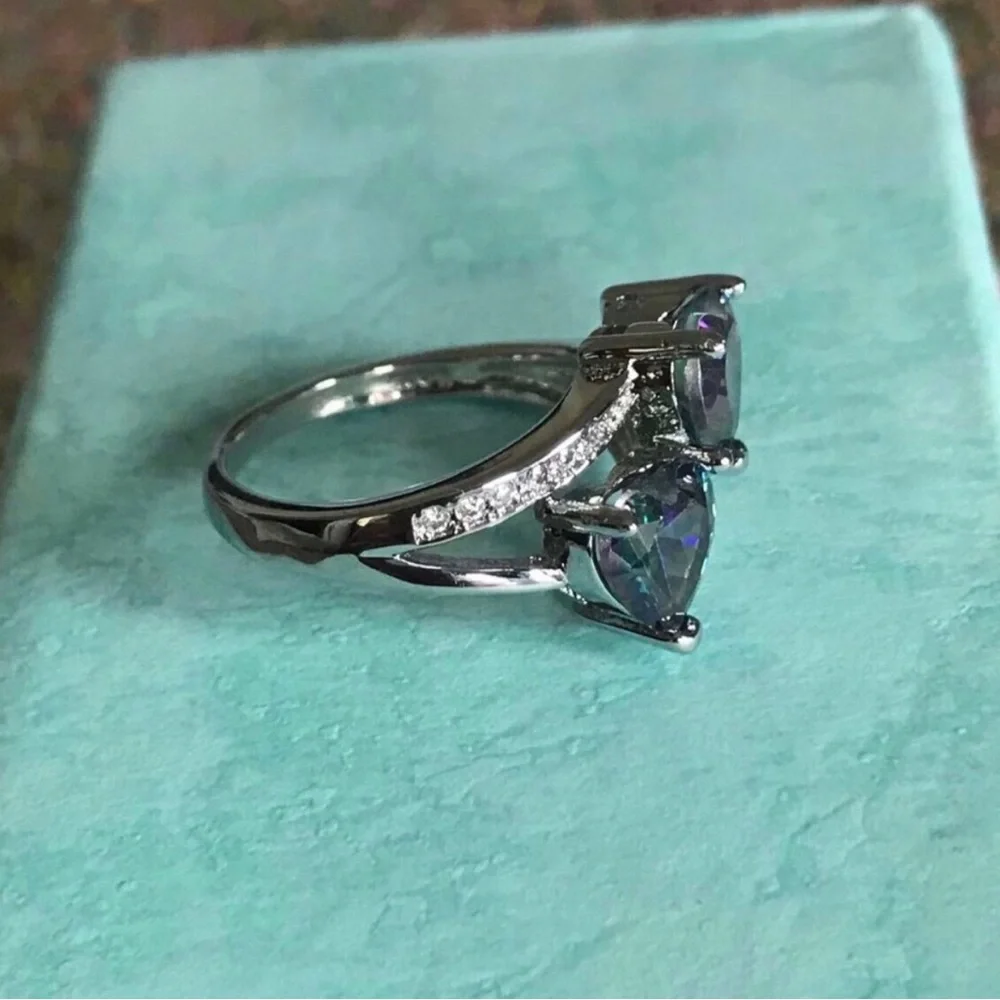 Sterling Silver Heart Double-Stone Mystic Topaz Ring in Iridescent Blue-Green